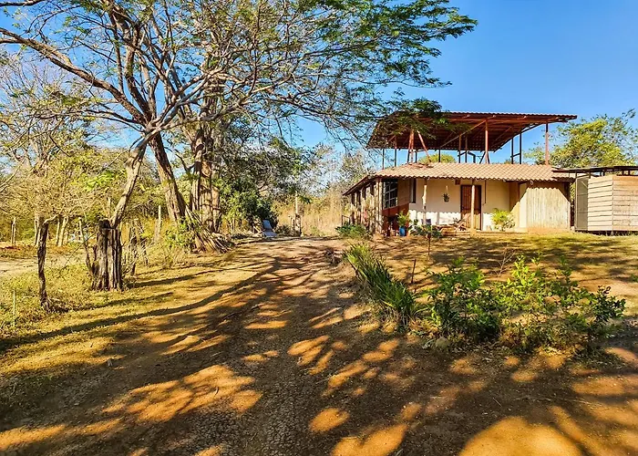 Casa Ital-tico, * Playa Negra
